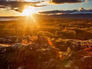 sunset-over-golden-circle-route