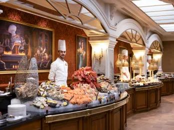 Royal Banquet Disneyland Hotel