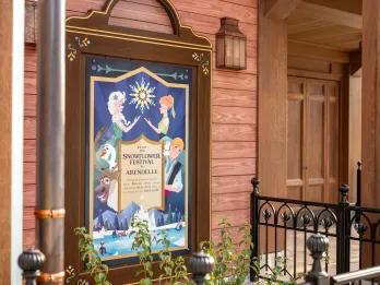 Show poster with information about Snowflower Festival celebrations and an image of elsa and anna on.