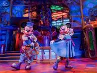Mickey & Minnie