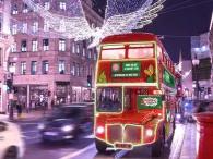 grinchmas-bus-in-london