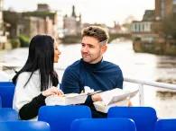 couple-on-board-eating