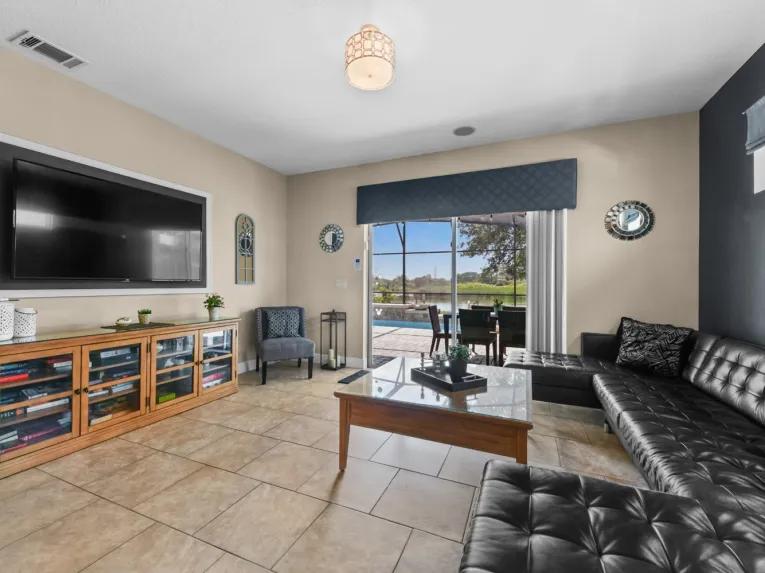 Solterra (34245) 5-bedroom Villa in Davenport