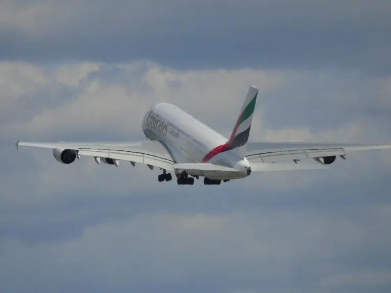 Dubai Airport to City Area Hotels