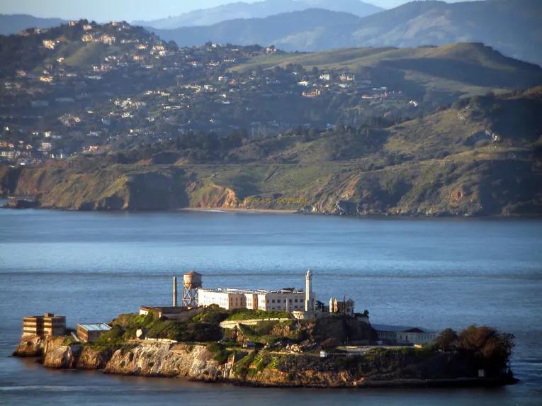 2-Day Hop-On Hop-Off & Alcatraz