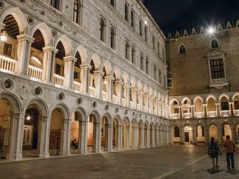 Exclusive Alone In St. Mark's And Doge's Palace Tour