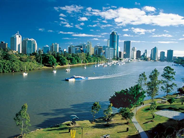 Brisbane City Sights & River Cruise