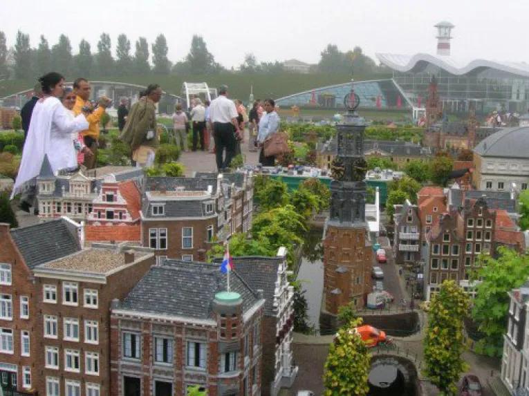 Delft, The Hague & Madurodam