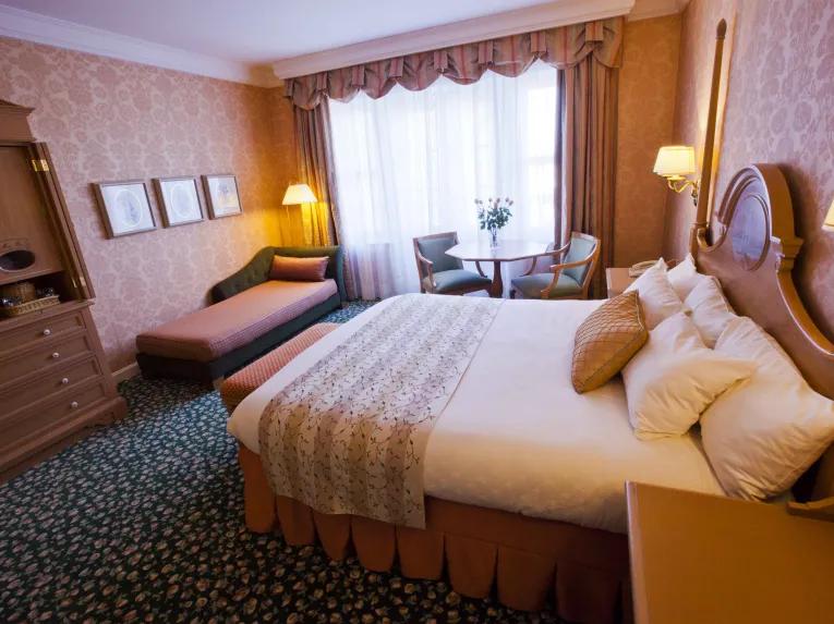 Castle Club Double Room with Park View