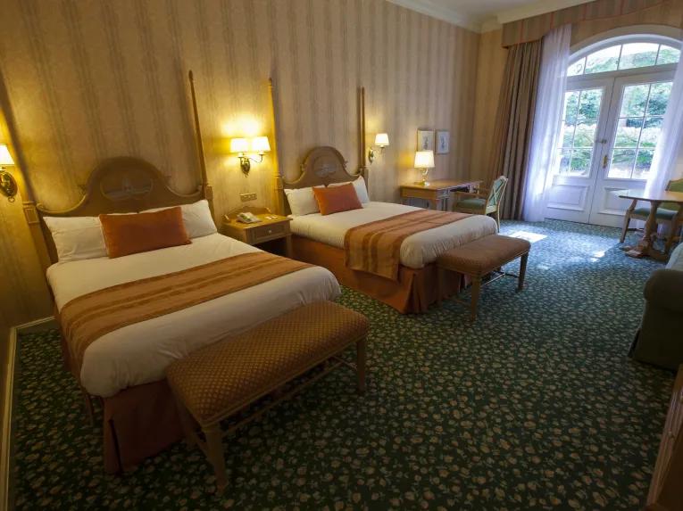 Superior Family Room with Terrace