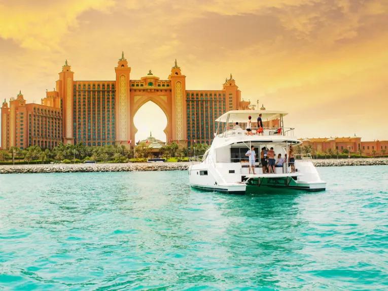 Dubai Marina Luxury Yacht Share Cruise