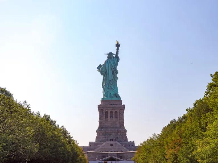 Early Access Statue of Liberty Tour with Ellis Island & Statue Pedestal