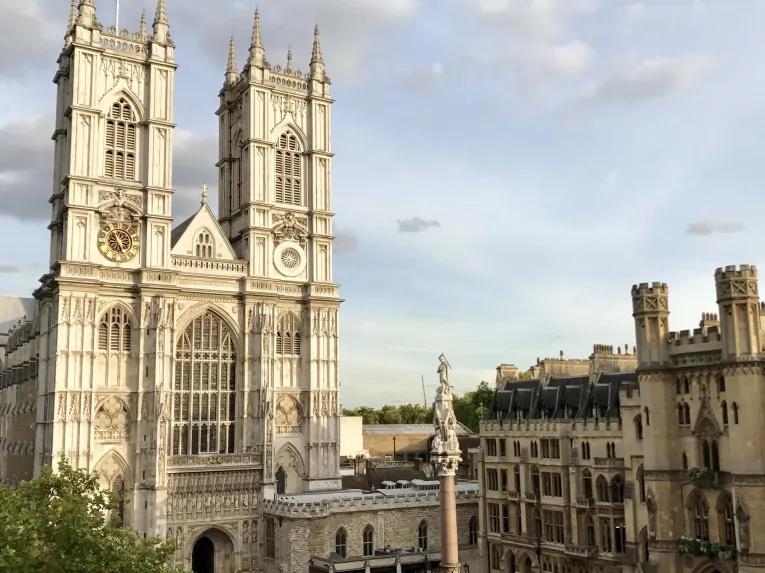 Exclusive Houses of Parliament Tour with Guided Visit & Skip the Line Westminster Abbey Tour