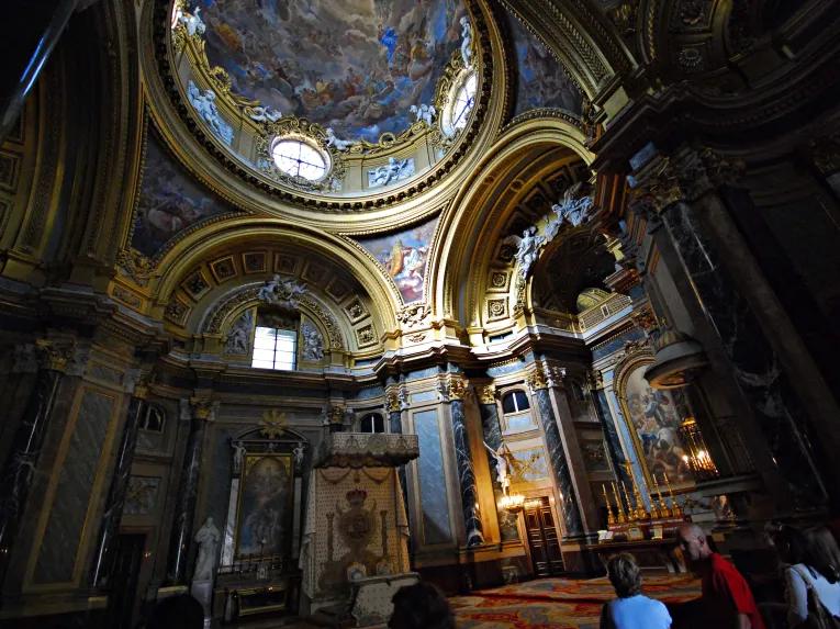 Hapsburgs Tour and the Royal Palace