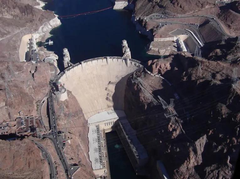 Lake Mead Cruise & Hoover Dam