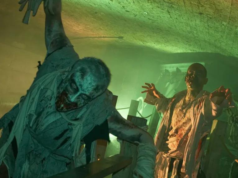 The London Bridge Experience and London Tombs - Experience Voucher