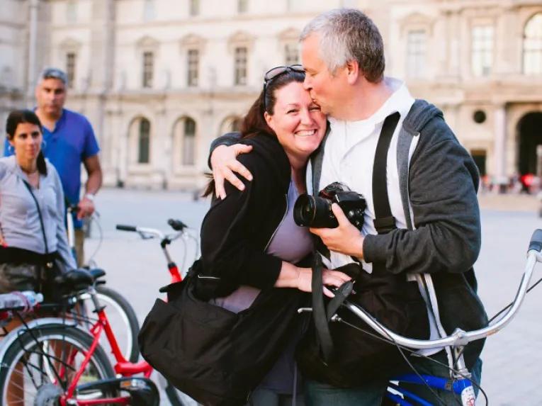 Paris by Night Bike Tour and Cruise