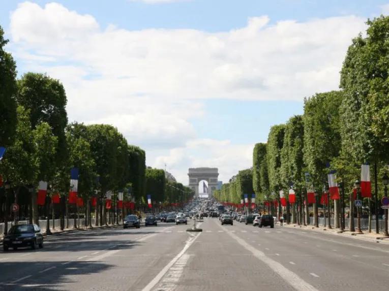 Paris Seinorama - Skip the Line Eiffel Tower Visit, Paris City Tour and Seine Cruise