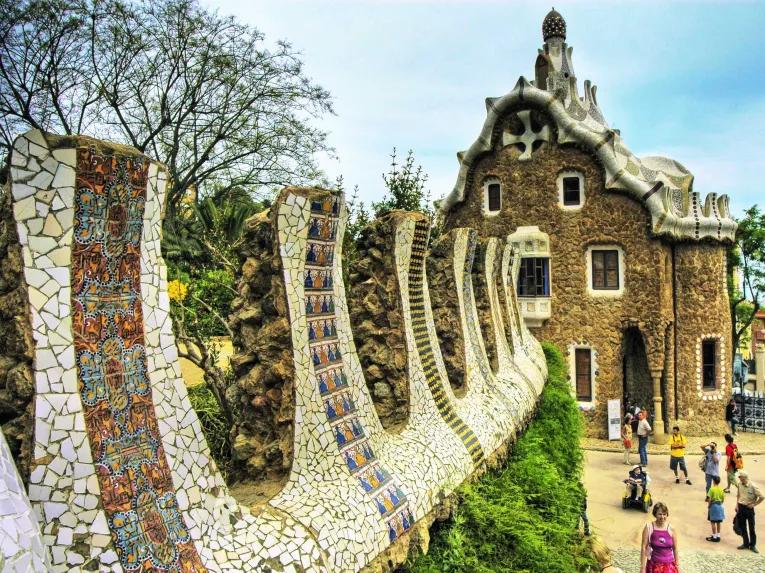 Park Güell Walking Tour 