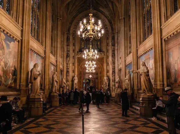 Behind the Scenes Parliament Tour - Fully Guided Tour at Closing Time 