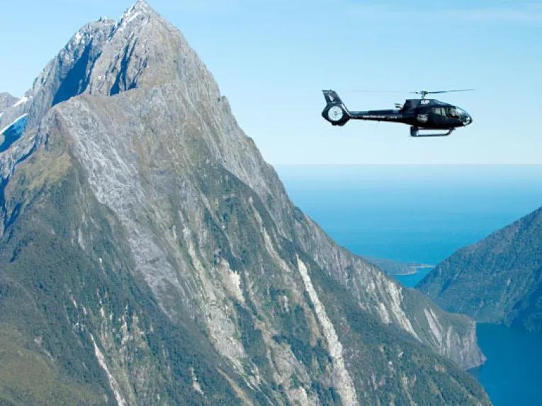 Champagne Picnic on a Peak Helicopter Flight