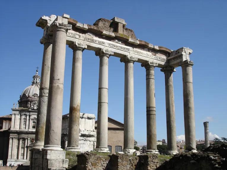 Rome Hop-on/Hop-off Double Decker Bus Tour plus Skip-the-Line Colosseum Entry