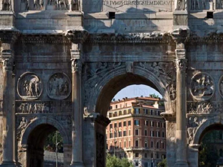 Skip the line Imperial Rome & Vatican Museums Combo Tour