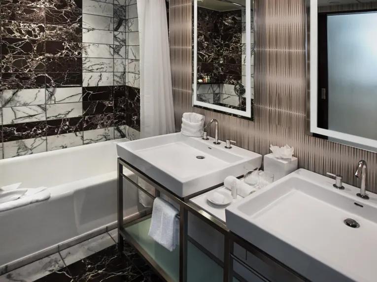 Theme Park View - Atrium Club Level