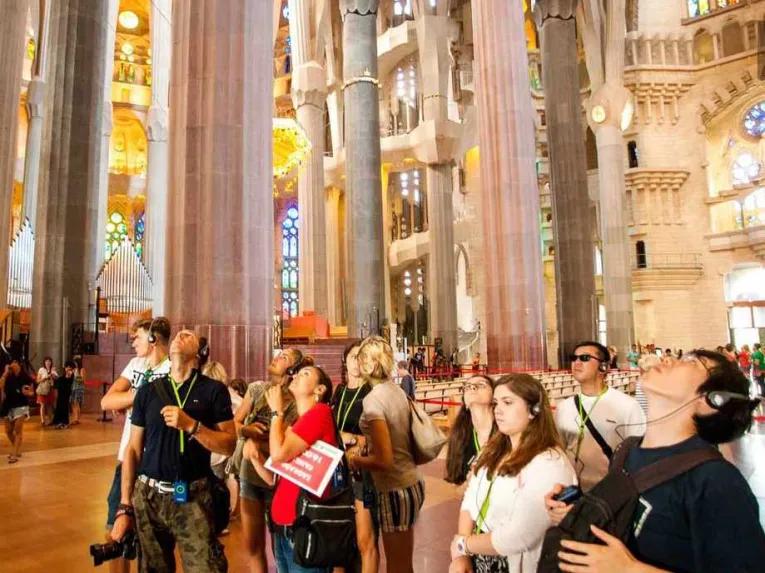 Sagrada Familia with Towers Skip the Line Ticket