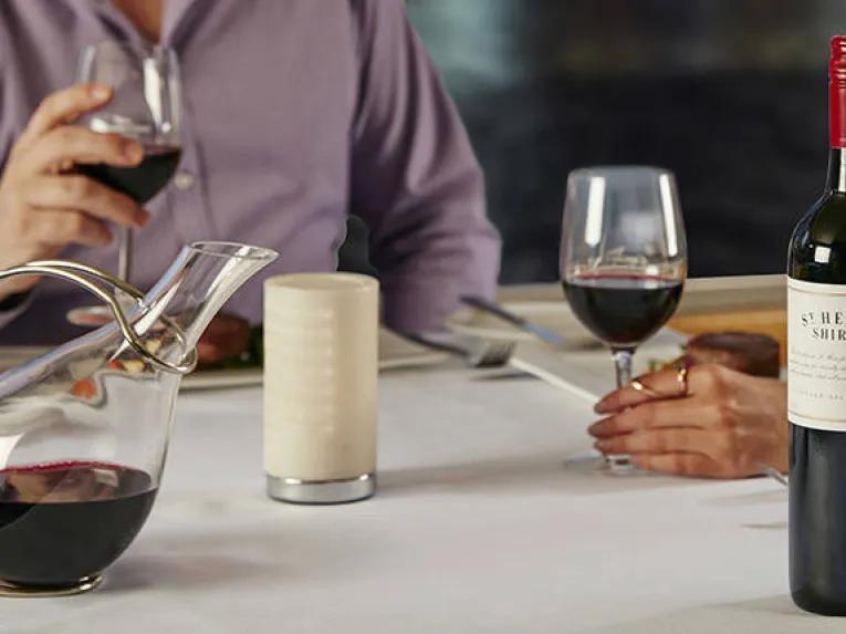 Sydney Harbour Gold Dinner Cruise