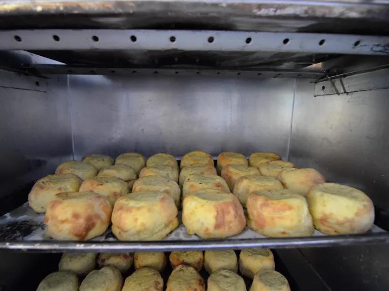 Tenements, Tastings, and Tales – A Tour of NY’s Lower East Side - Small Group Tour