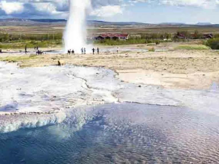 The Golden Circle Classic - Gullfoss, Geysir and Thingvellir