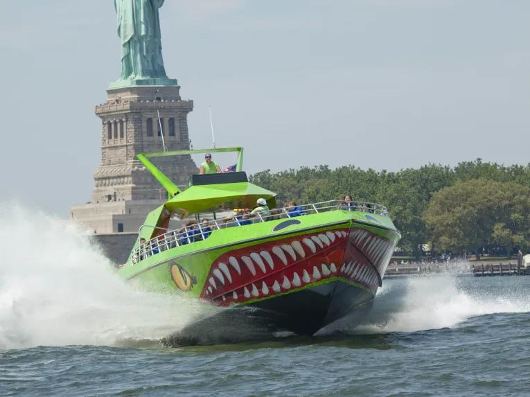 New York Speedboat Cruise - The Beast