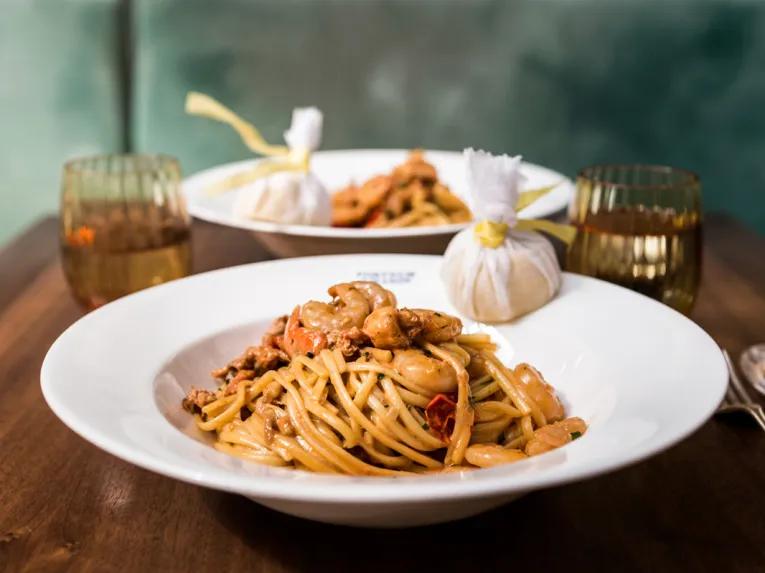 Three Course Dinner with Cocktail for Two at The Fortnum & Mason Bar and Restaurant at Royal Exchange - Experience Voucher