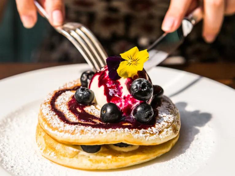 Three Course Dinner with Cocktail for Two at The Fortnum & Mason Bar and Restaurant at Royal Exchange - Experience Voucher