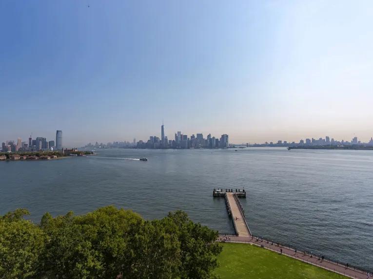 Twisted Statue Tour: Under the Skirt of Lady Liberty