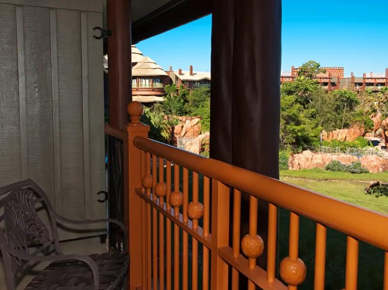 Savanna Room - Club Level Access