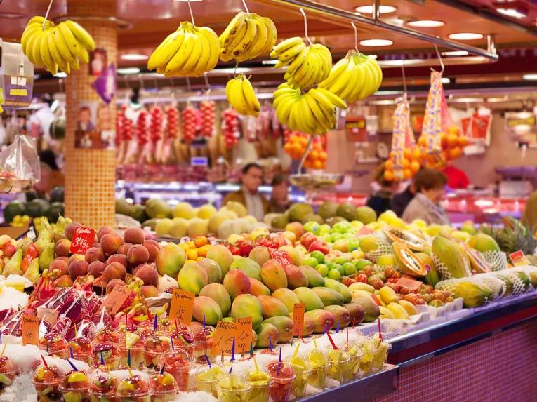 Welcome to Barcelona City Tour: Old Town, Historic Port and Cathedral Rooftop