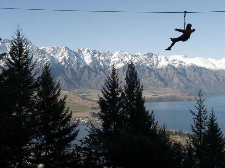 Queenstown Zipline Tour