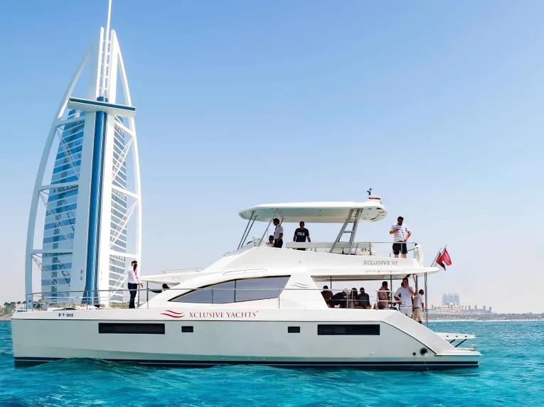 Dubai Marina Luxury Yacht Share Cruise