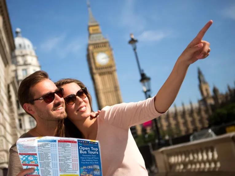 Buckingham Palace with Hop-on Hop-off London Bus Tour 24 hr Ticket