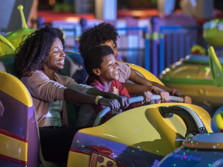 Alien Swirling Saucers at Disney's Hollywood Studios