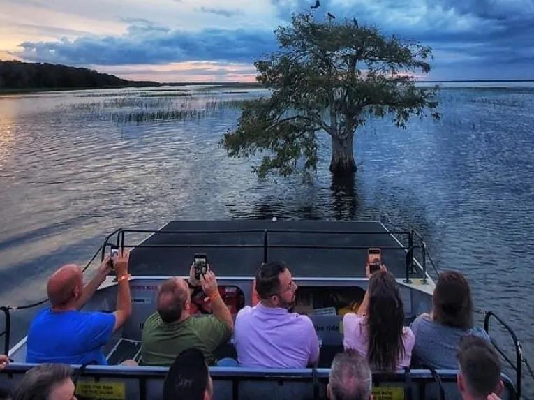 Boggy Creek Orlando Airboat Night Tour