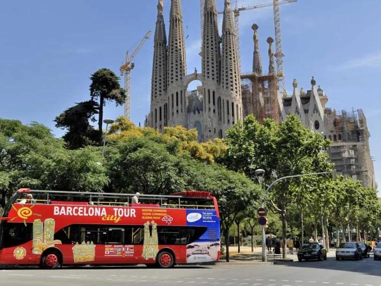 Hop-on Hop-off Barcelona City Tour