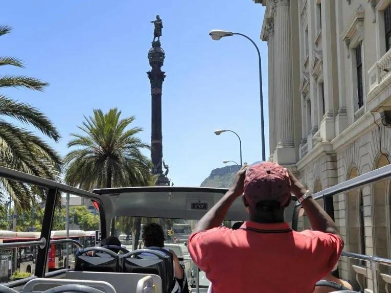 Hop-on Hop-off Barcelona City Tour