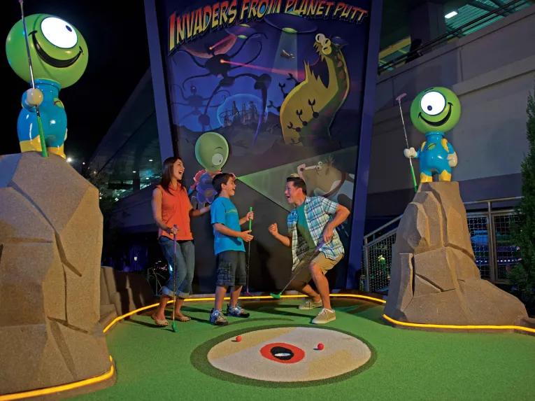 Hollywood Drive-In Golf at Universal CityWalk in Orlando
