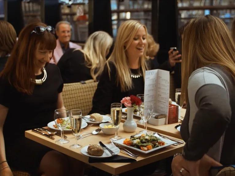 London Dinner Cruise