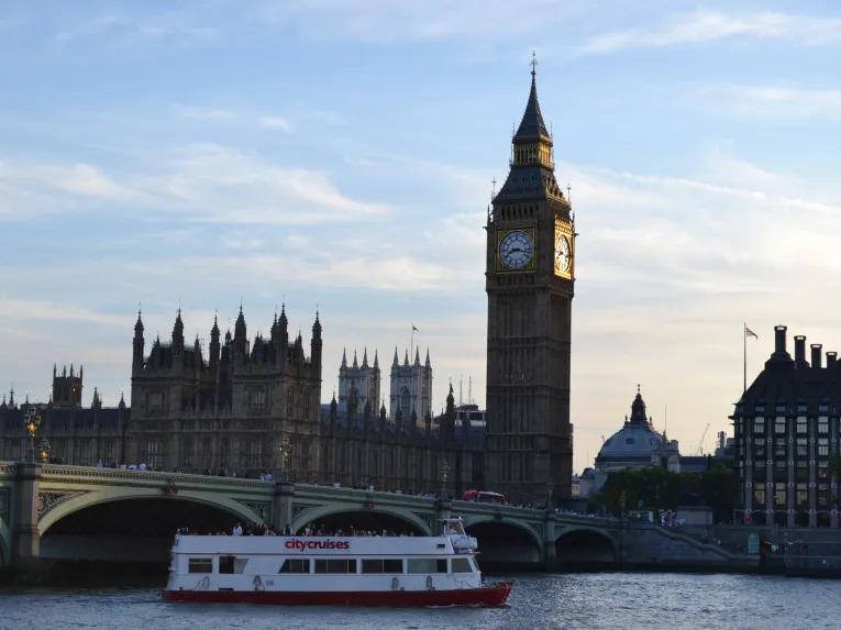 Thames River Evening Cruise