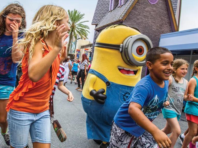 Children with Minion at Universal Studios Florida