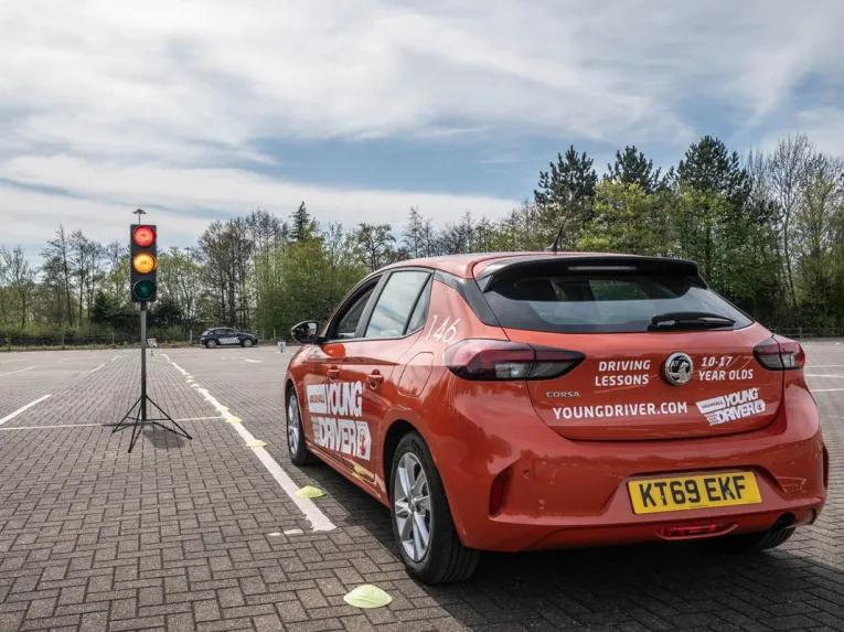 60 minute Young Driver Experience